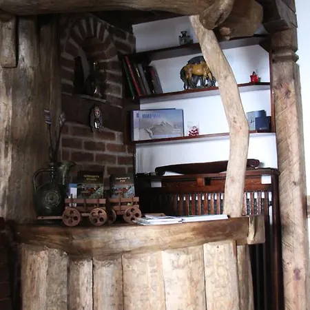 шапкова къща 3*