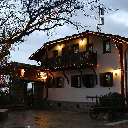 шапкова къща Delchevo