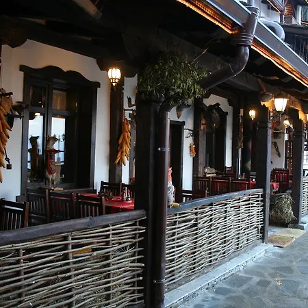 шапкова къща Gasthof 3*