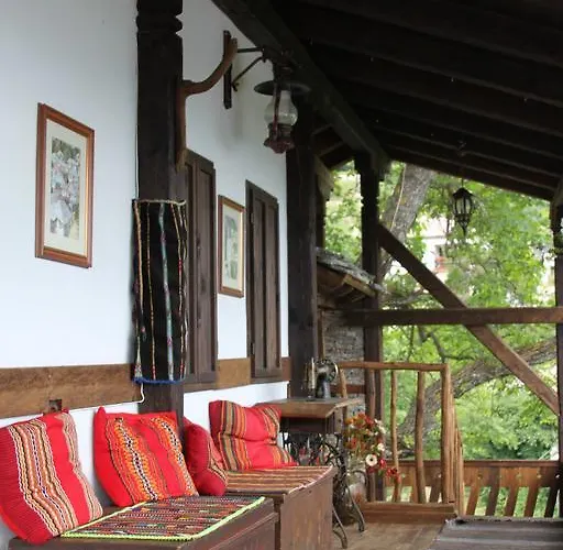 шапкова къща 3*