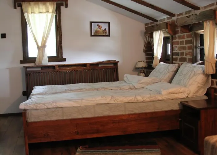 Къща за гости шапкова къща Делчево